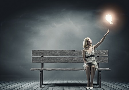  2022年?yáng)|北大學(xué)在職研究生一年考幾次？