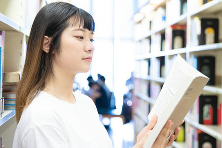 梅州金融學在職研究生學費