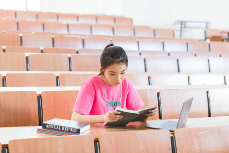 河北在職研究生報(bào)名及考試時間