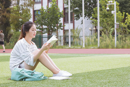 職業(yè)技術教育非全日制研究生學費學制
