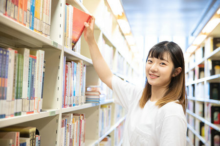 滿足什么條件才能參加新鄉(xiāng)醫(yī)學(xué)院非全日制研究生的復(fù)試？