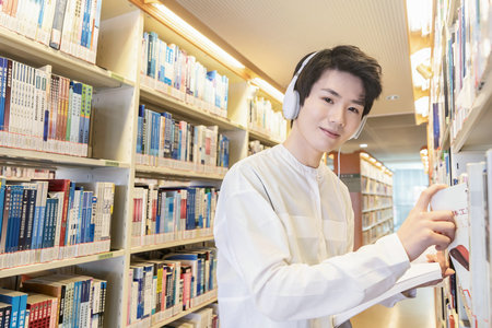 新疆大學(xué)非全日制研究生分數(shù)線 新疆大學(xué)非全日制研究生分數(shù)線