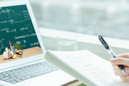 加拿大西三一大學中外合辦招生要求