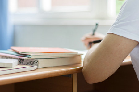 吉林非全日制研究生招生對象