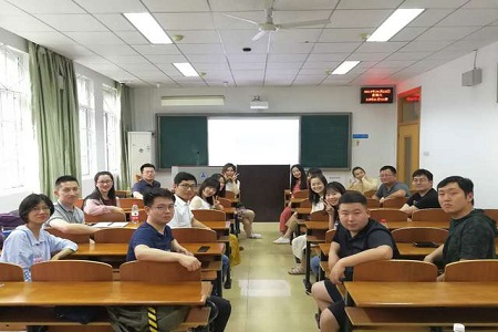 課程結(jié)業(yè)交流活動(dòng)圖片01 課程結(jié)業(yè)交流活動(dòng)圖片01