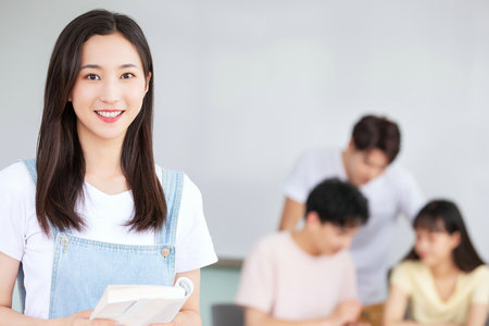 法國諾曼底管理學院國際博士畢業證書