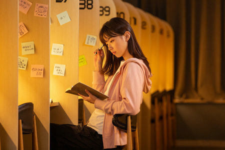 法國諾曼底管理學院招生方式